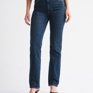 Abercrombie & Fitch Ultra High Rise Straight Jeans – Size 26